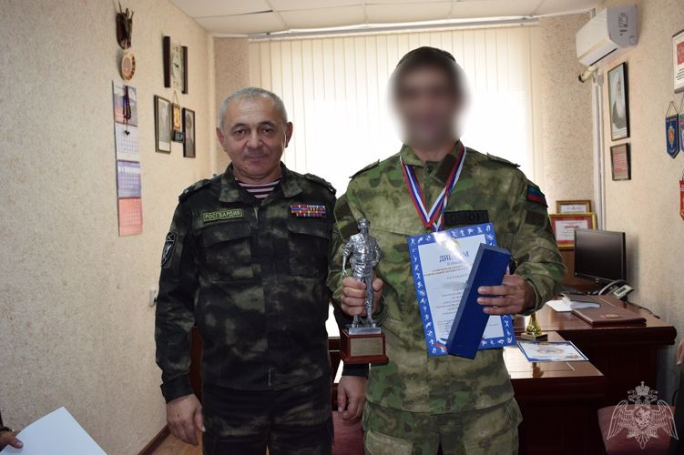 Боец каспийского ОМОН стал серебряным призёром чемпионата войск национальной гвардии по боевому самбо на кубок Героя России Анатолия Романова