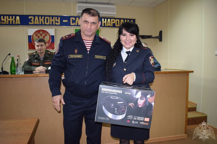 В Дагестане отметили День образования вневедомственной охраны Росгвардии