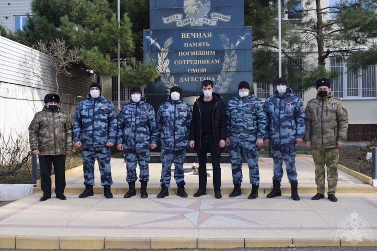 В Дагестане росгвардейцы поддержали республиканскую акцию «Я – россиянин, я – дагестанец»
