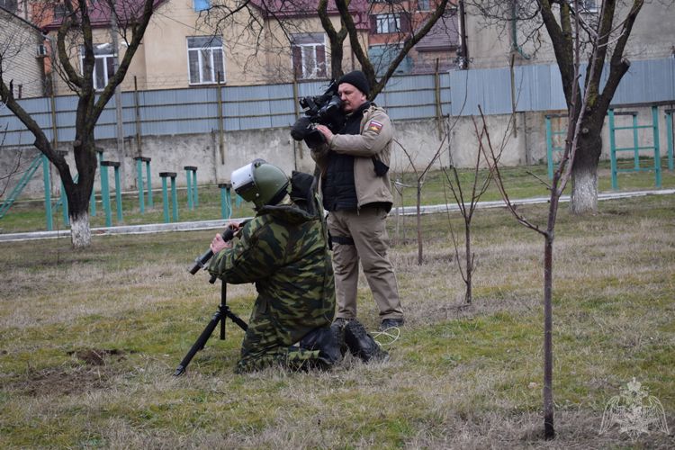 Съемочная группа телеканала НТВ побывала в дагестанском управлении Росгвардии