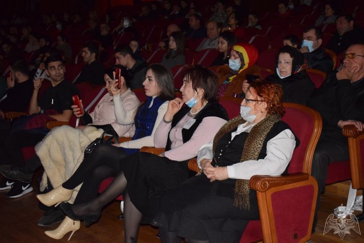 В Дагестане прошел концерт Ансамбля песни и пляски Северо-Кавказского округа Росгвардии