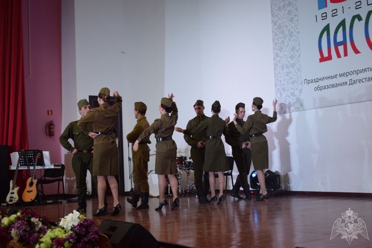В Каспийске прошел концерт Ансамбля песни и пляски Северо-Кавказского округа Росгвардии