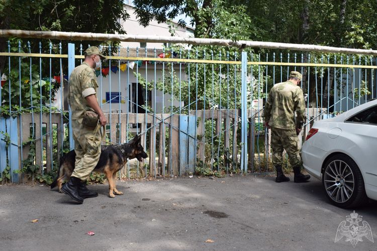 Росгвардейцы обеспечили охрану общественного порядка в дни выборов в Дагестане