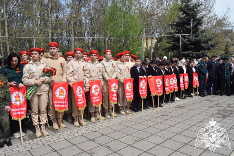 Росгвардейцы стали участниками акции «Вахта памяти» в Дагестане