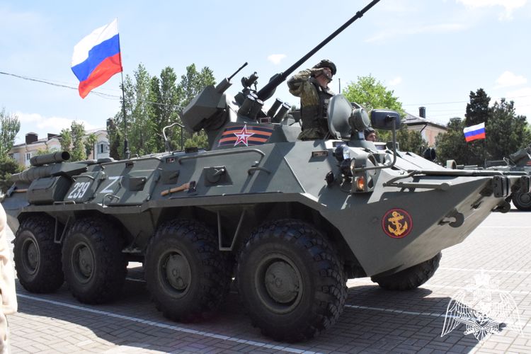 Руководитель дагестанского управления Росгвардии принял участие в праздновании Дня Победы в республике