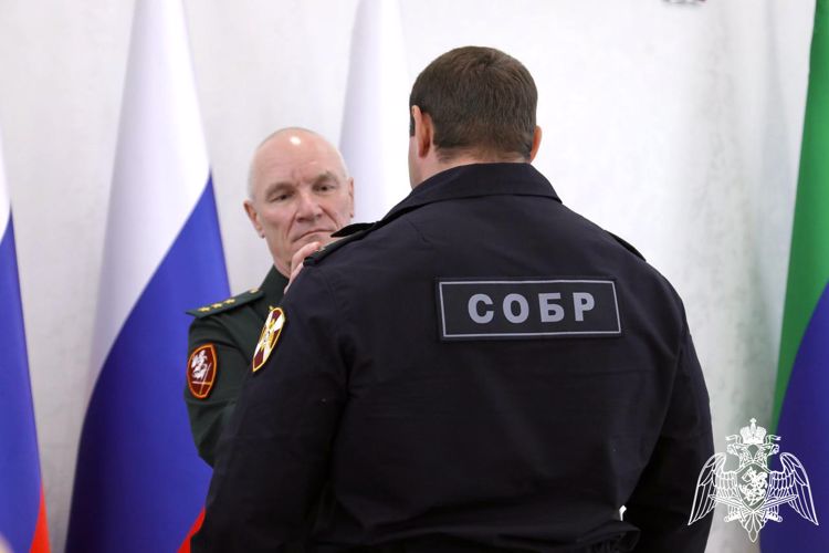 В  Дагестане росгвардейцам вручили государственные награды