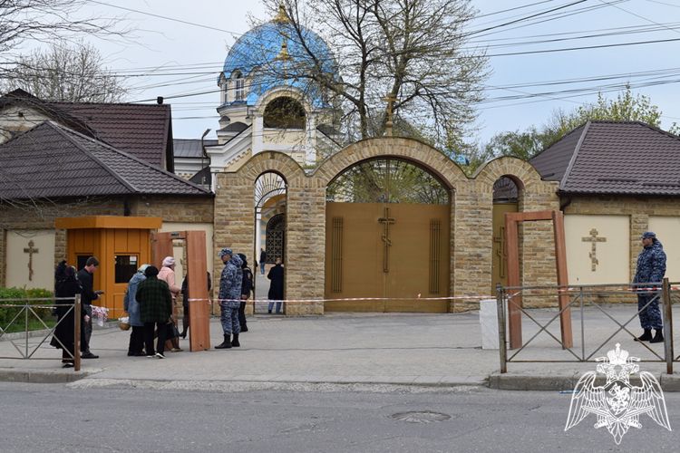 В Дагестане росгвардейцы обеспечили безопасность во время празднования Пасхи