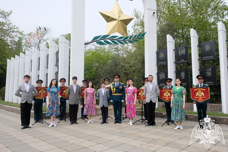 В городах СКФО звучит «Майский вальс» в исполнении военных оркестров Росгвардии