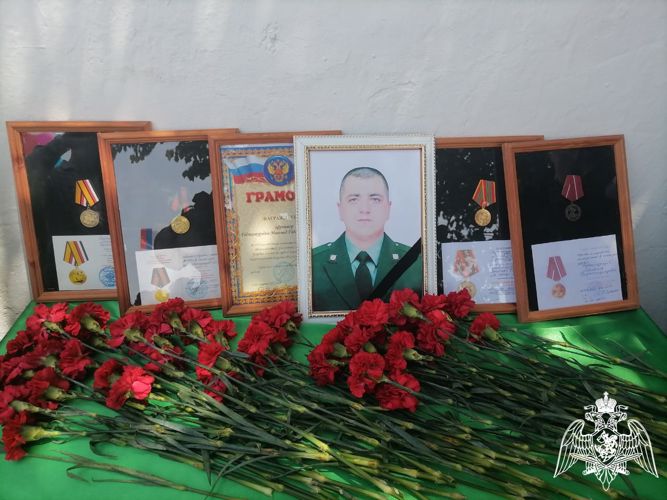 Память о военнослужащем Росгвардии увековечена в Дагестане