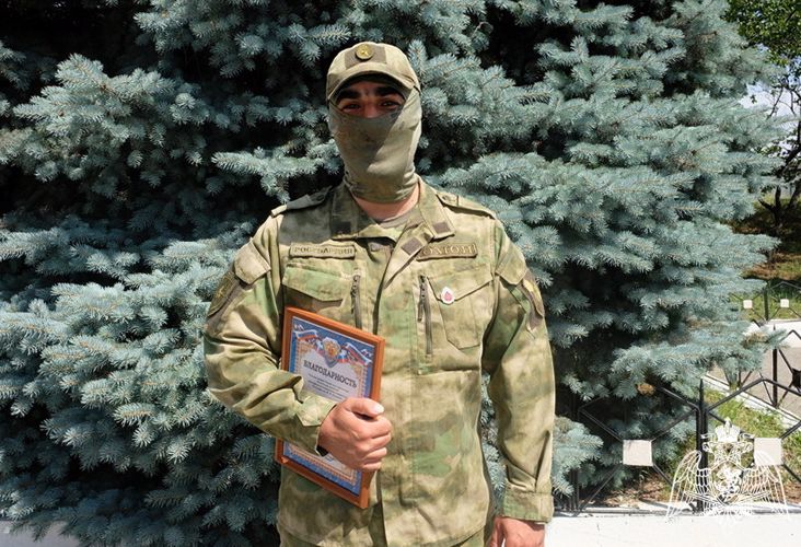 Росгвардейцы из Дагестана удостоены звания «Почетный донор России»