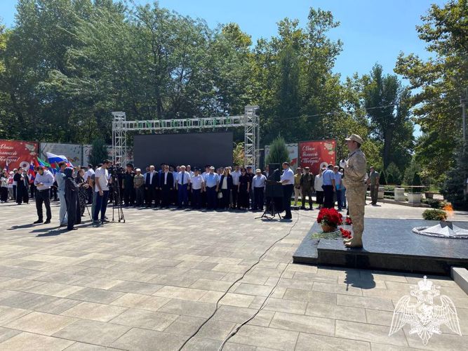 Росгвардейцы из Дагестана приняли участие в торжественной церемонии открытия капсулы времени