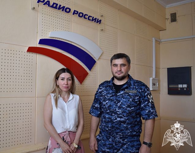 Спортсмен Росгвардии стал гостем дагестанского радио