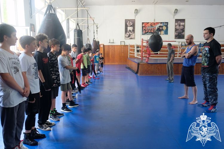 Росгвардия провела спортивную акцию для детей в Дагестане