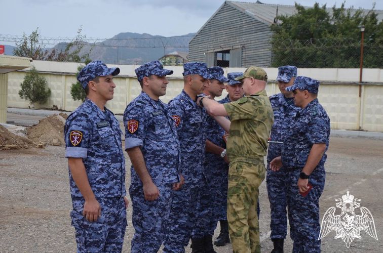 Моторизованный полк махачкалинского соединения Росгвардии отметил годовщину образования