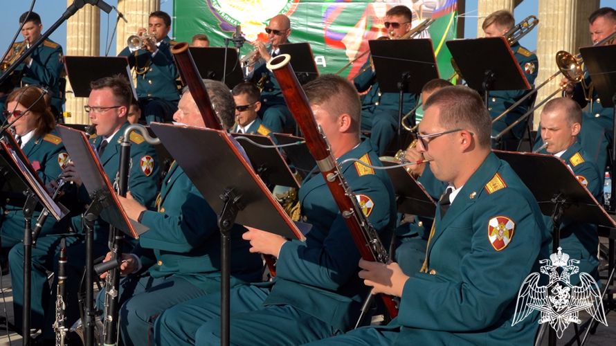 В Дербенте состоялся концерт главного военного оркестра Росгвардии