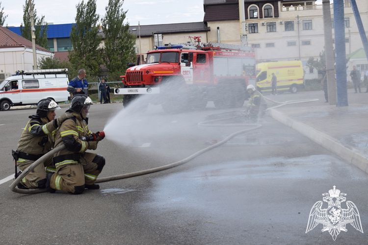 В Дагестане росгвардейцы приняли участие в штабной тренировке по гражданской обороне 