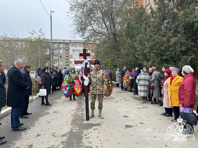 В Дагестане росгвардейцы проводили в последний путь ветерана Великой Отечественной войны