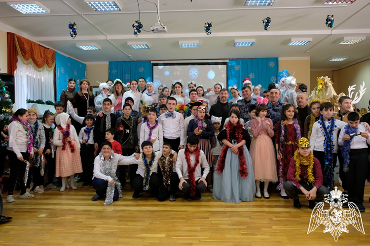 Ведомственная акция «Дед Мороз специального назначения» стартовала в Дагестане