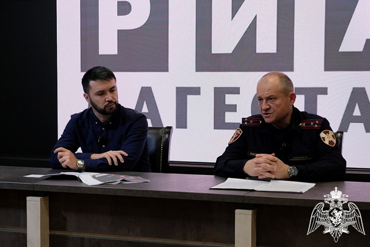 Журналистам дагестанских СМИ рассказали об итогах деятельности республиканского ЦЛРР Росгвардии