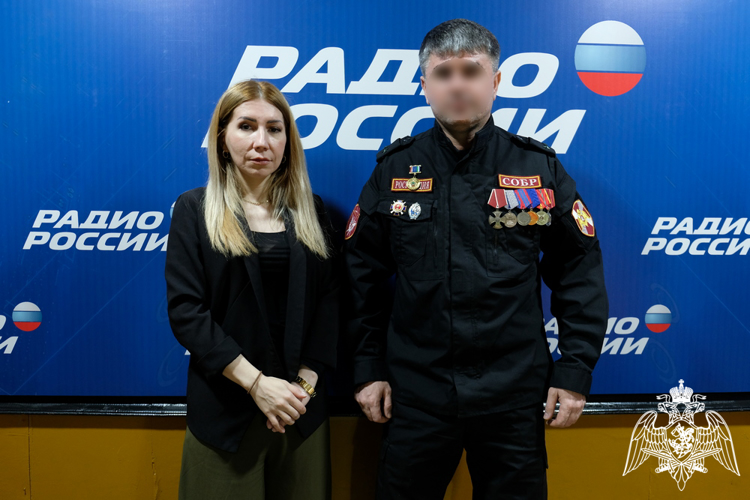 Офицер СОБР Росгвардии стал гостем дагестанского радио 