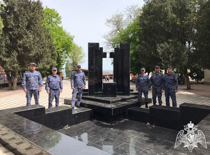 В Дагестане росгвардейцы почтили память жертв чернобыльской катастрофы