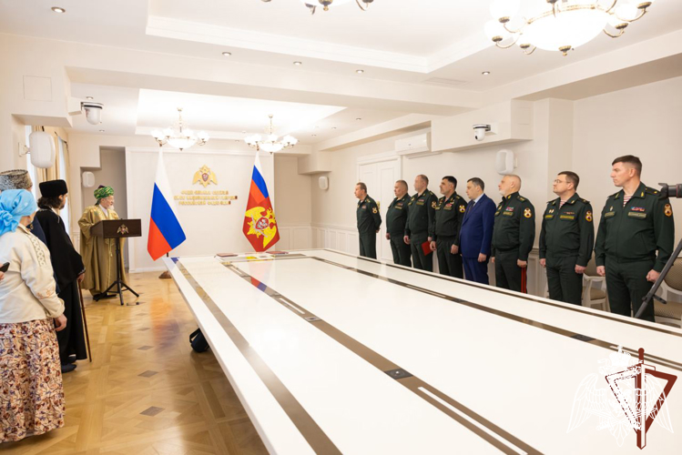 Росгвардия и Центральное духовное управление мусульман России подписали соглашение о сотрудничестве