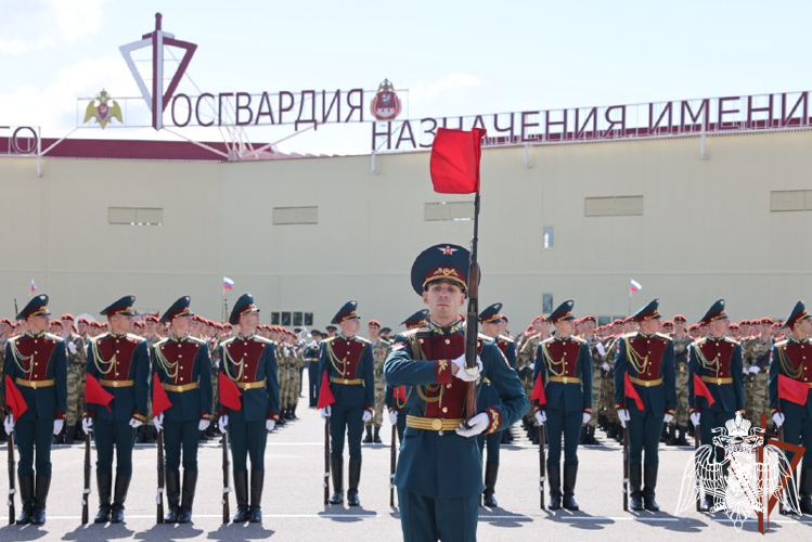 Директор Росгвардии генерал армии Виктор Золотов принял участие в торжественных мероприятиях, посвященных 100-летию дивизии имени Ф.Э. Дзержинского 