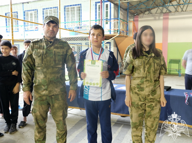 Акция «Каникулы с Росгвардией» продолжается в Дагестане