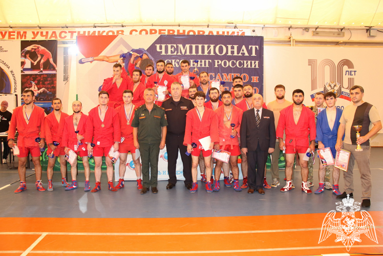 Дагестанские росгвардейцы завоевали «серебро» на окружном чемпионате по самбо