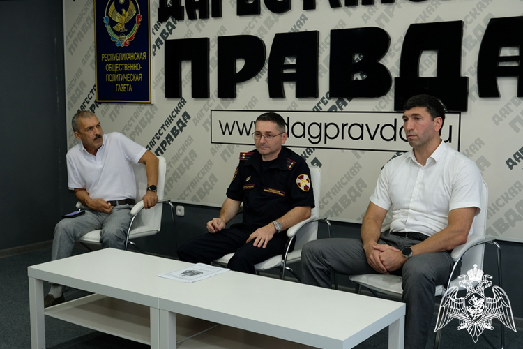 Представитель Росгвардии принял участие в брифинге, посвященном антитеррористической защищенности школ Дагестана