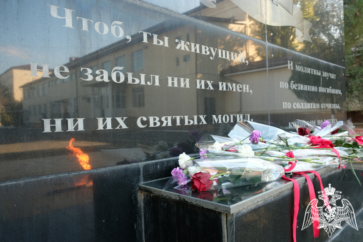 В Дагестане росгвардейцы почтили память погибших боевых товарищей 