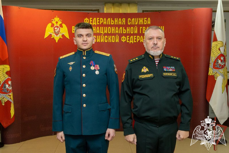 Заместитель директора Росгвардии генерал-полковник Алексей Воробьев поздравил личный состав и ветеранов с 30-летием создания подразделений по взаимодействию со СМИ 