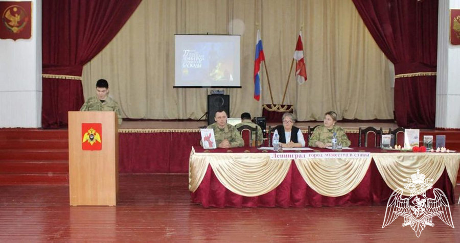 В Дагестане росгвардейцы приняли участие во всероссийской акции «Блокадный хлеб»