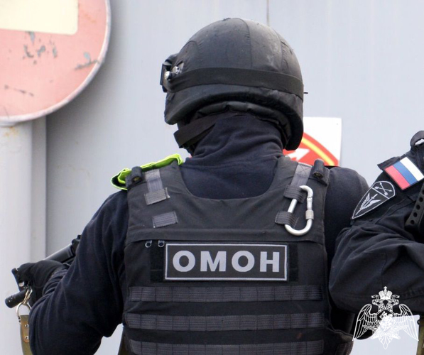 При участии Росгвардии в Дагестане задержан подозреваемый в незаконном обороте наркотиков 