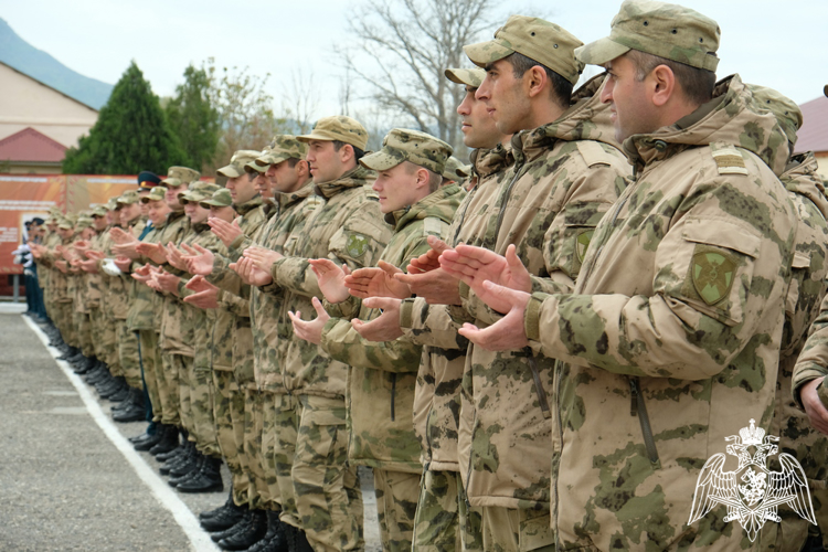 Махачкалинское соединение Росгвардии отметило 29-ю годовщину образования