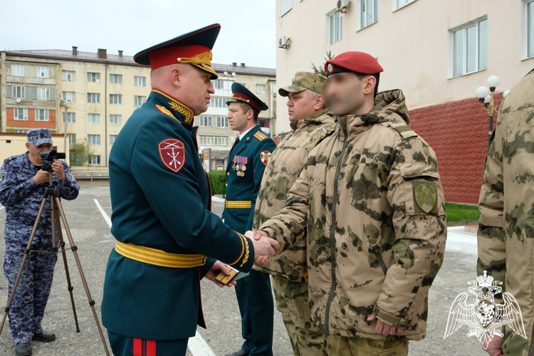 Махачкалинское соединение Росгвардии отметило 29-ю годовщину образования
