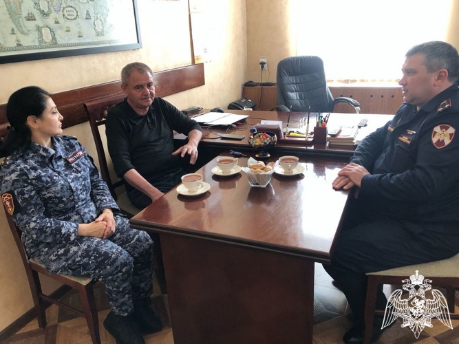 В Дагестане росгвардейцы встретились с  участником ликвидации последствий чернобыльской катастрофы