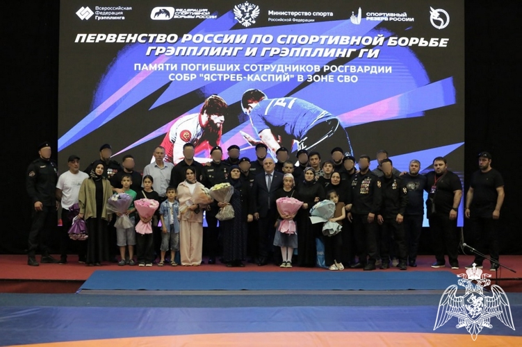 В Дагестане прошло Первенство России по спортивной борьбе памяти погибших сотрудников СОБР Росгвардии