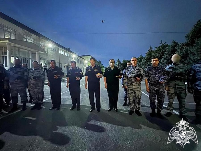 В Дагестане росгвардейцы провели патриотическую акцию «Свеча памяти» 