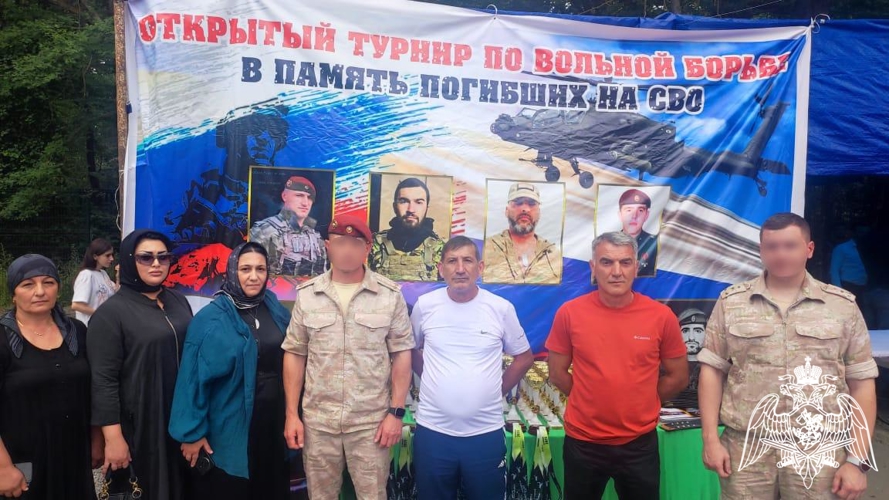 В Дагестане прошел турнир по вольной борьбе памяти погибших росгвардейцев