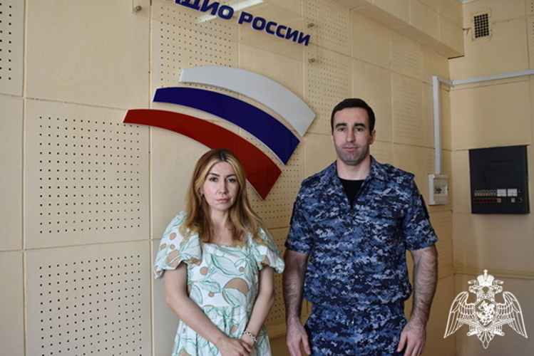 Офицер Росгвардии выступил в эфире дагестанского радио