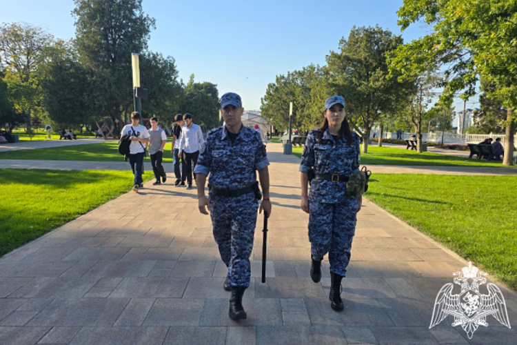 Росгвардейцы обеспечили безопасность на праздновании Дня города Махачкалы
