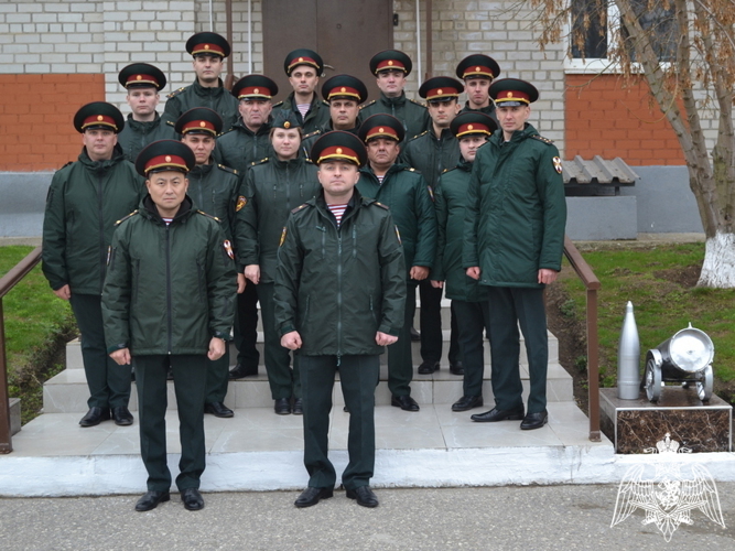 Артиллерийский дивизион махачкалинского соединения Росгвардии отметил годовщину образования