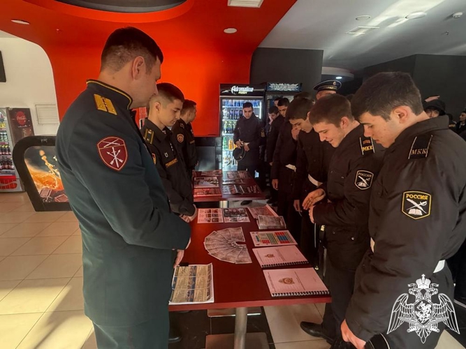В Дагестане росгвардейцы приняли участие в военно-патриотической конференции