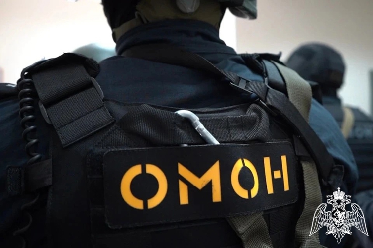 При содействии спецназа Росгвардии в Дагестане пресечены нарушения миграционного законодательства