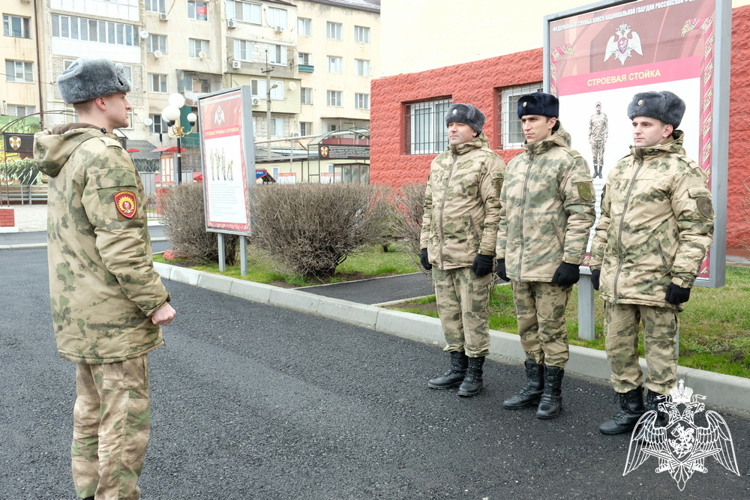 Курсанты Росгвардии завершили стажировку в Дагестане