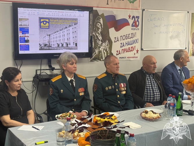 В Дагестане росгвардейцы стали участниками круглого стола, посвященного Дню защитника Отечества