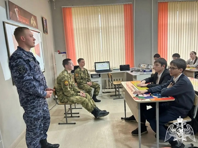 В Дагестане росгвардейцы отметили День защитника Отечества