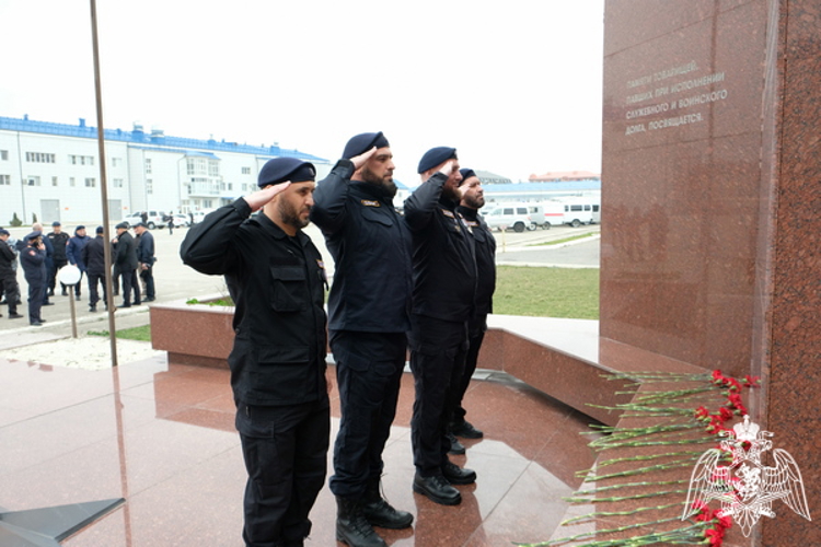 СОБР «Ястреб – Каспий» отметил годовщину образования