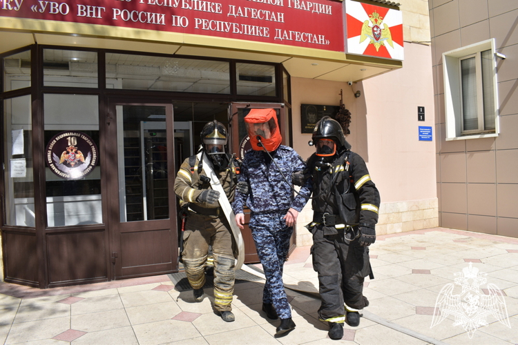 В Дагестане прошло пожарно-тактическое занятие Росгвардии и МЧС